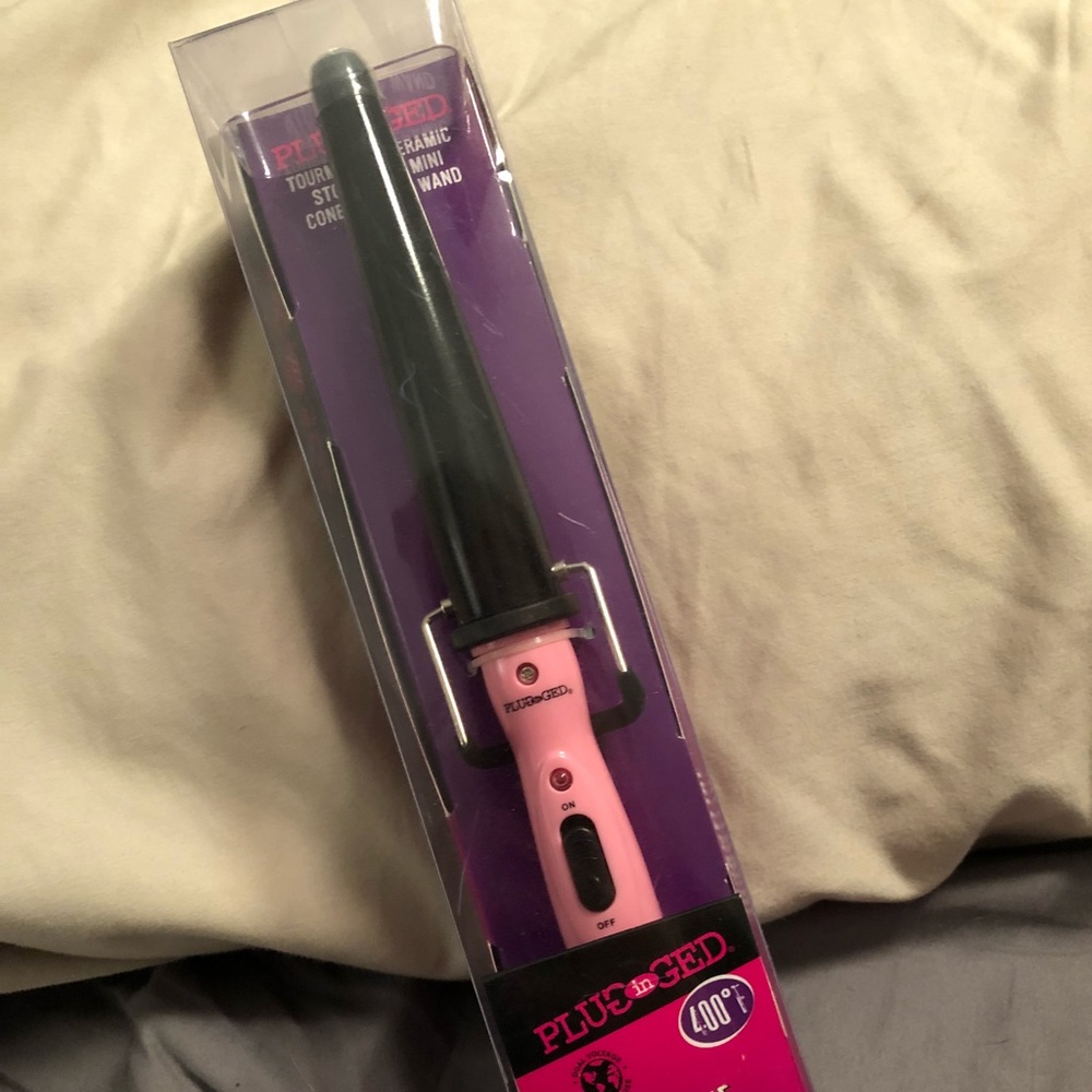 Mini curling wand